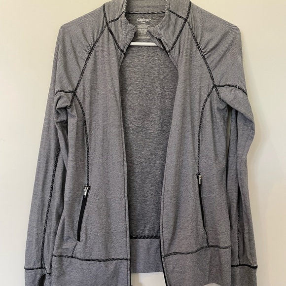 GREY GAP BODY DEFINE JACKET - Picture 7 of 8